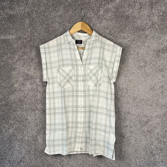 UNTUCKit Tops - Untuckit Womens Shirt Short Sleeve White Plaid Pockets Button Up Top